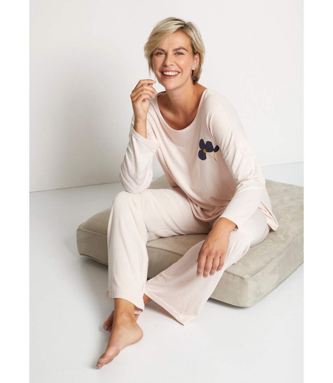 Pyjama uni manches longues maille douce-4