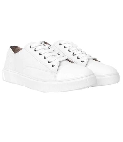 Mens nesta trainers white Duck and Cover