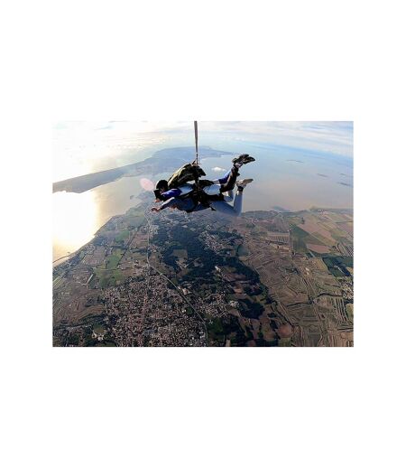 Saut en parachute au-dessus de Rochefort, Marennes et Oléron pour 2 - SMARTBOX - Coffret Cadeau Sport & Aventure