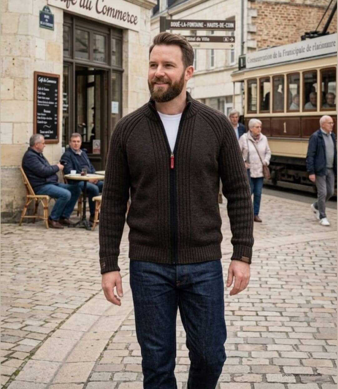 Cardigan homme WINCHESTER CAIMAN2N zippé noir : l'alliance parfaite de la laine et du style raffiné-5