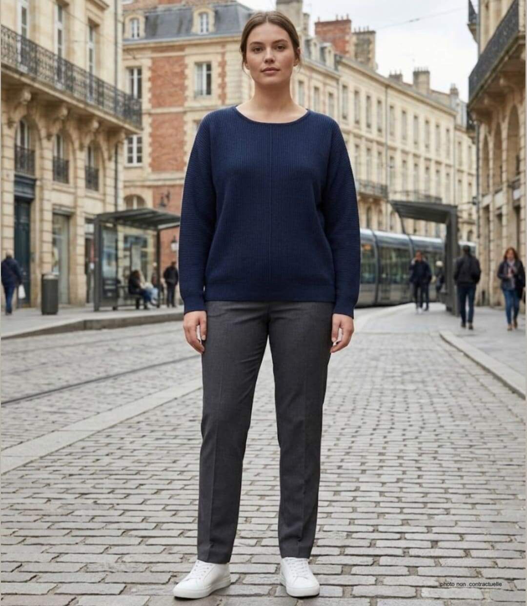Pull Femme MAYFLOWER CANON2 Bleu Marine – Maille Fine et Douceur Soyeuse-5
