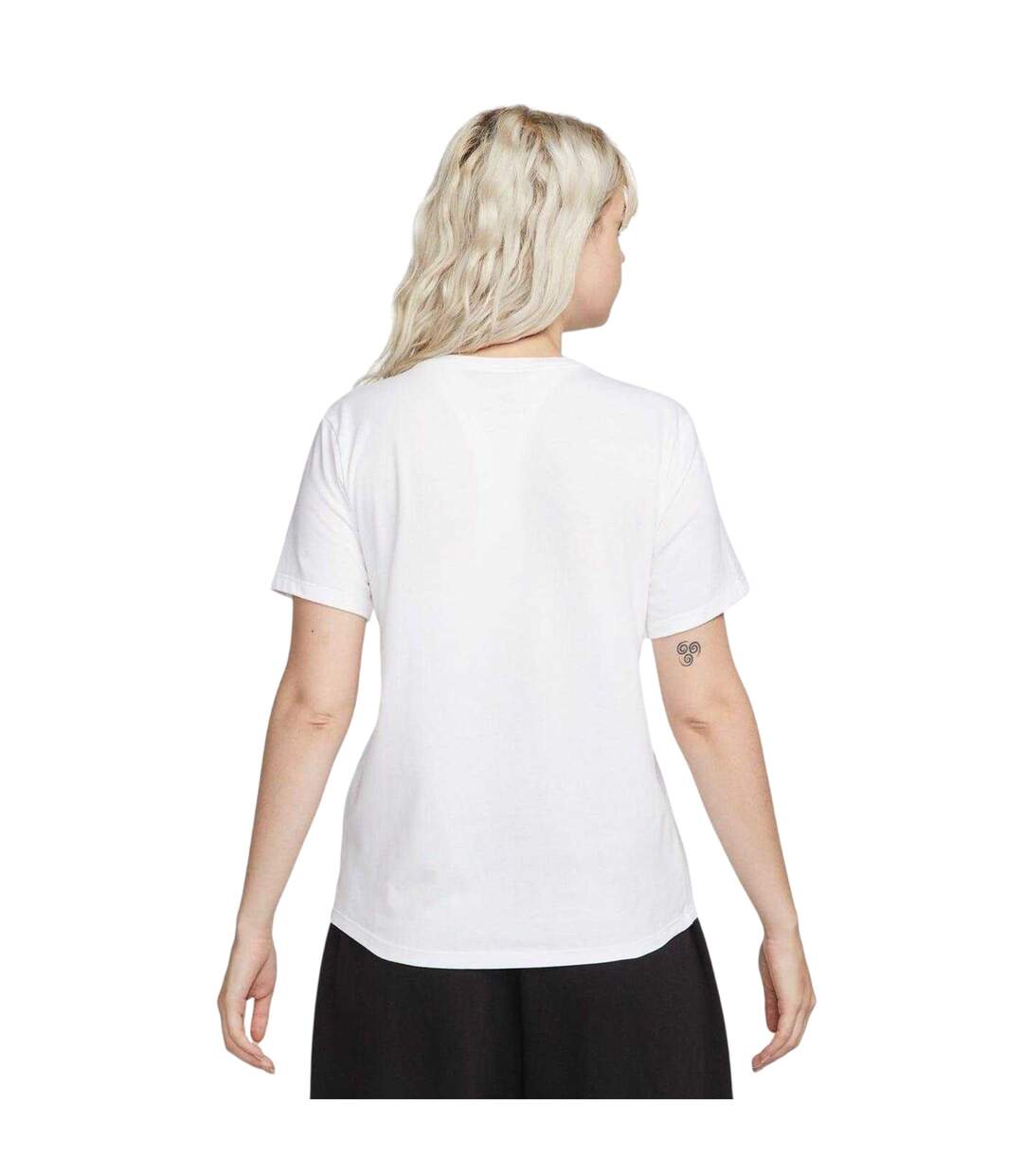 Womens/ladies Club T-shirt White Nike-2