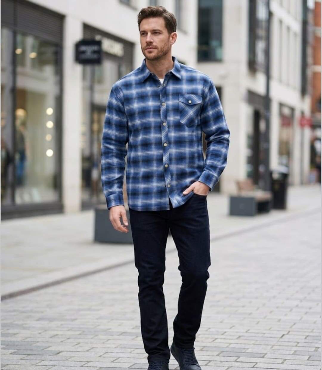 CHALLENGER BRUNO6 — Surchemise flanelle bleu : l'alliance parfaite du style et de la chaleur-4