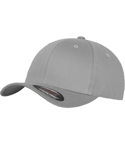 Yupoong Mens Flexfit Fitted Baseball Cap (Silver)