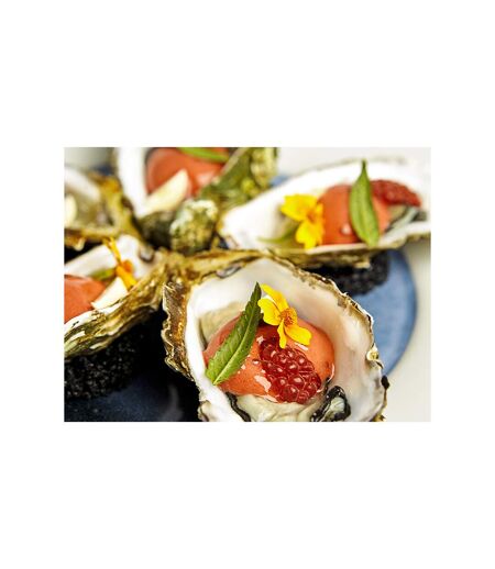 Repas gourmet dans un restaurant 1 étoile au Guide MICHELIN 2022 - SMARTBOX - Coffret Cadeau Gastronomie