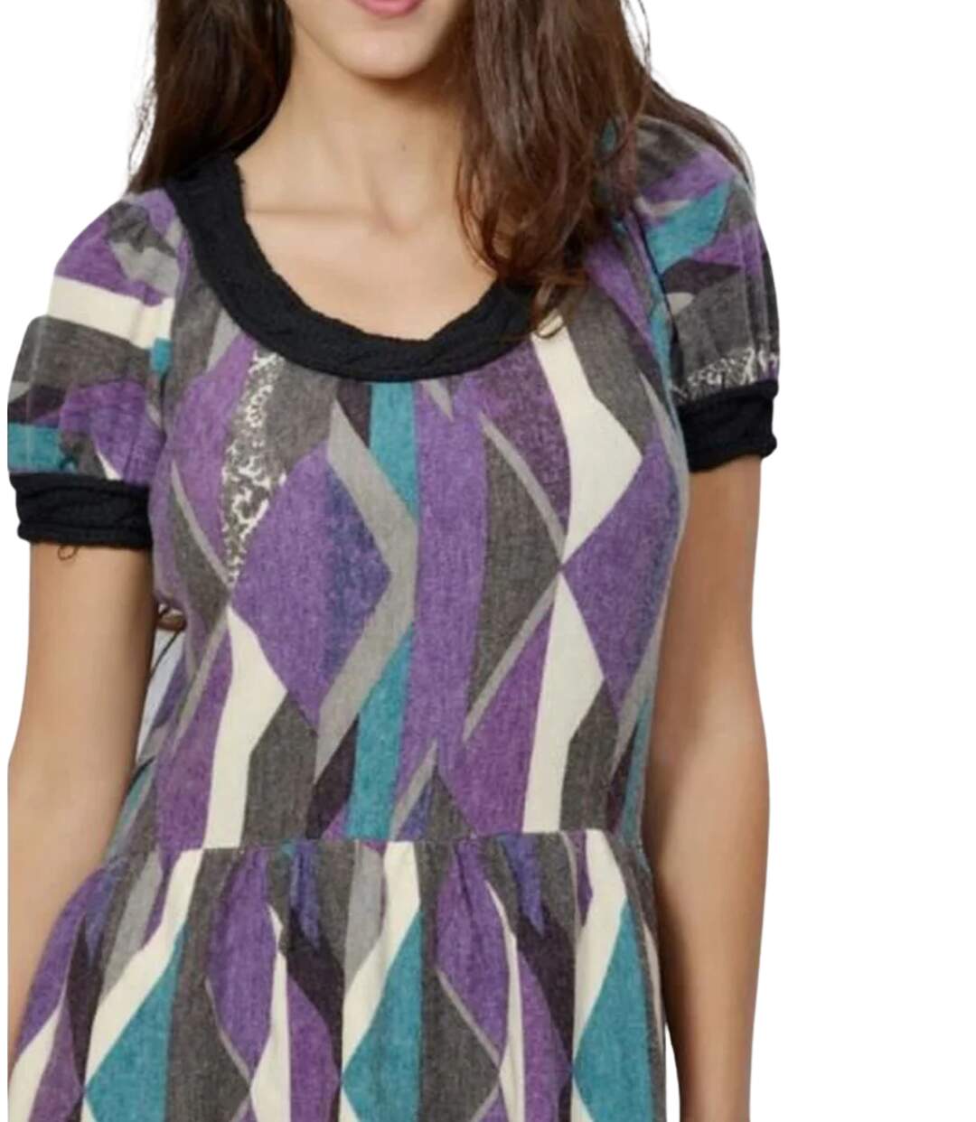 Robe femme violette à  manches courtes et col rond, parfaite pour une journée décontractée-4