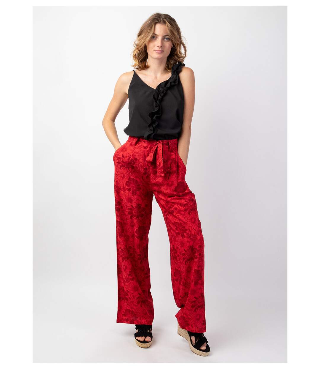 Pantalon femme fluide habillé MELODY rouge imprimé fleuri Coton Du Monde-2