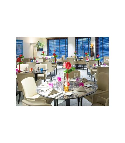 SMARTBOX - Séjour 4 étoiles avec dîner à l’Eden Hôtel & Spa Cannes - Coffret Cadeau Séjour