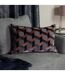 Paoletti Delano Lattice Cushion Cover (Blush Pink/Navy) (One Size) - UTRV2047