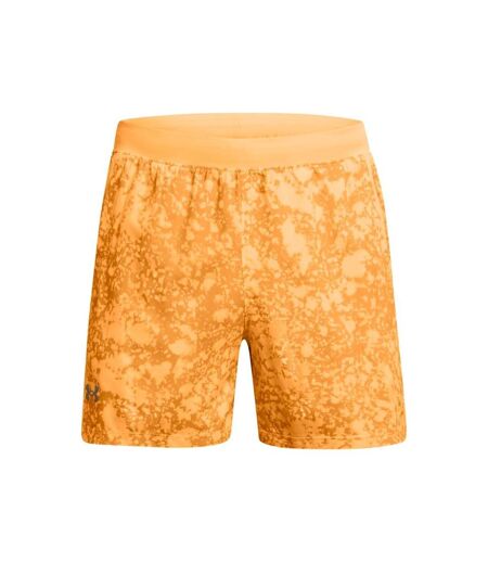 Short launch homme orange Under Armour