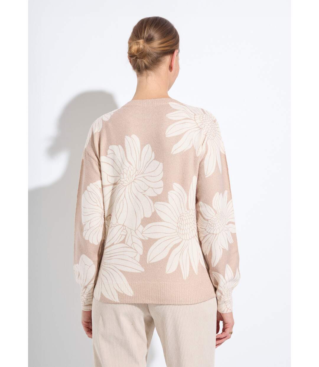 Pull fin imprimé fleurs sequins col rond-2