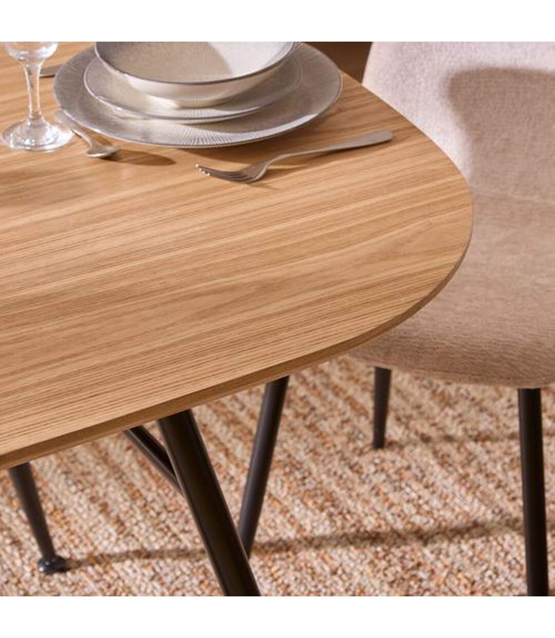 Table à manger en bois et métal 6 personnes ROXAS - Beige et noir-3