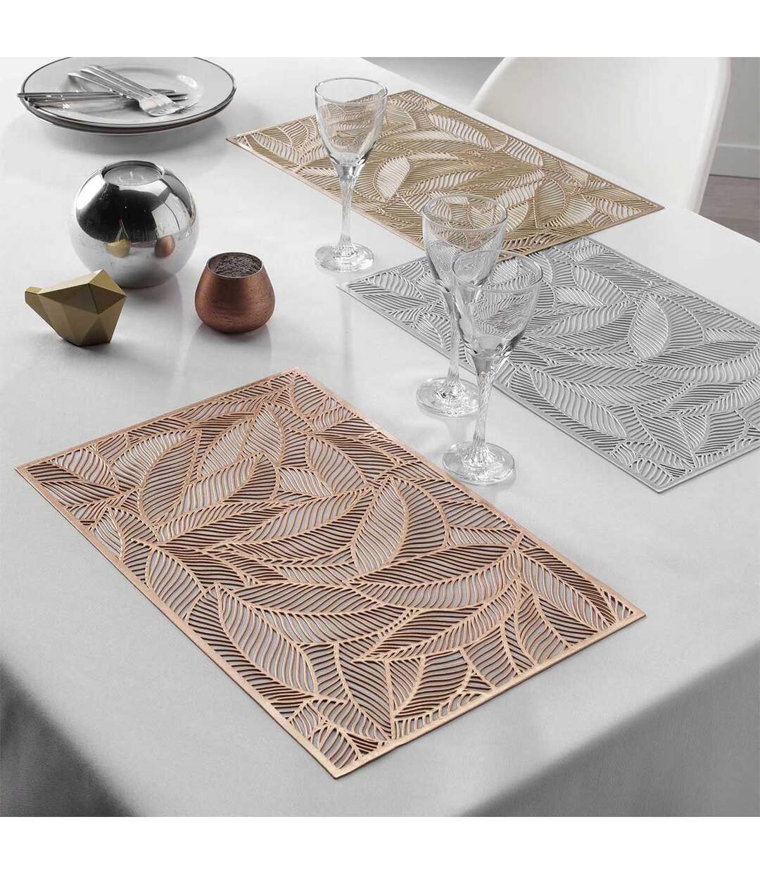 Set de Table Ajouré Orphée 30x45cm Argent-3