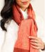écharpe Femme Douce et Stylée - Rouge Tendance pour un Look mode-2