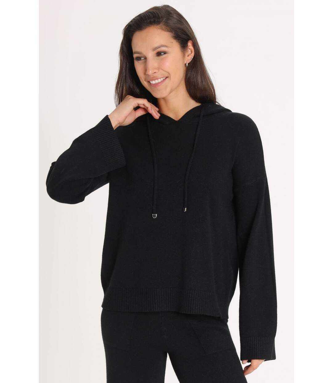 Sweat PETRA Black-2