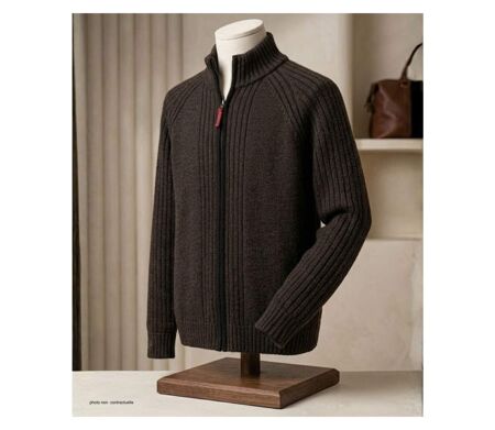 Cardigan homme WINCHESTER CAIMAN2N zippé noir : l'alliance parfaite de la laine et du style raffiné