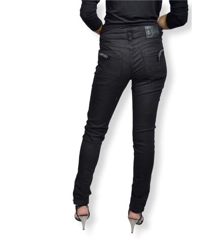 Pantalon femme coupe slim de couleur noir
