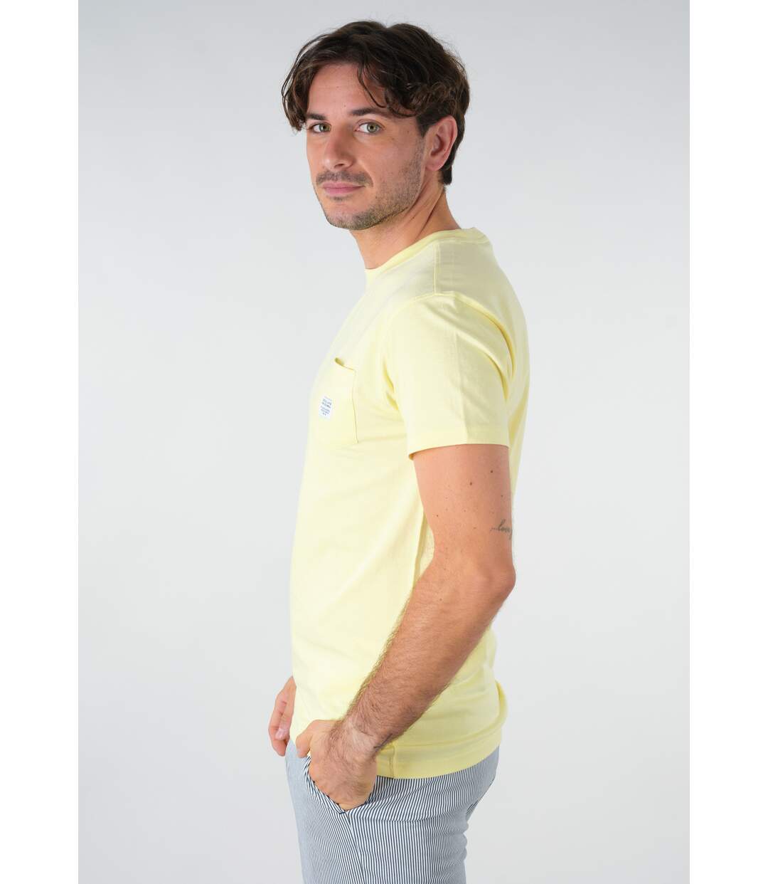T-shirt uni en coton BASITO-4