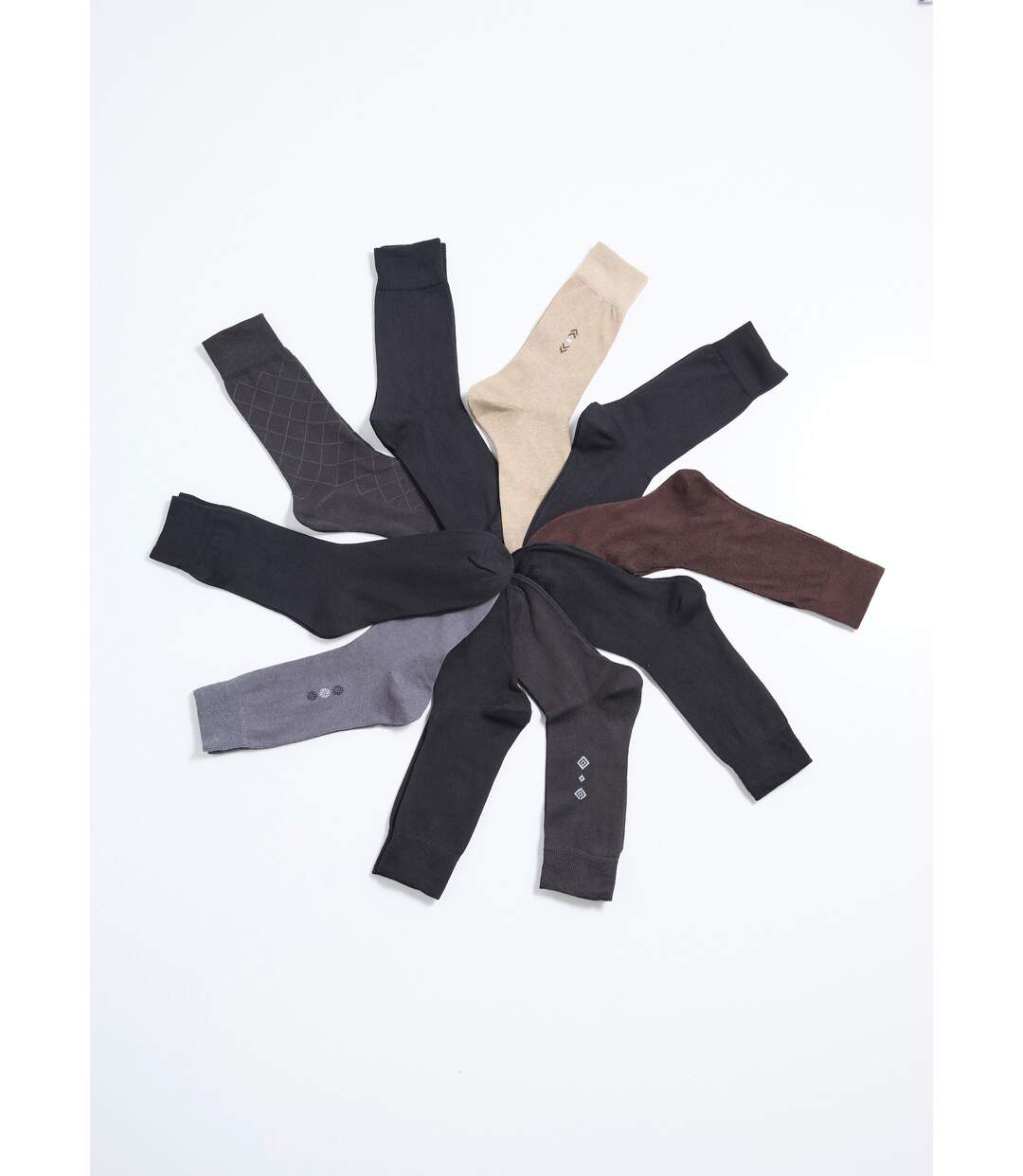 Lot de 10 Chaussettes unies et motifs-1