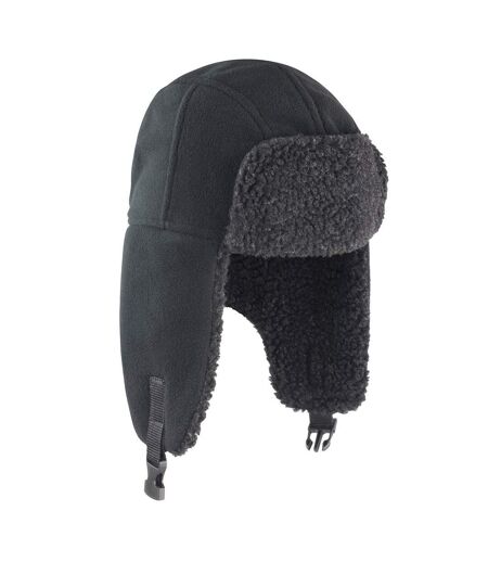 Chapka Noir Result Winter Essentials