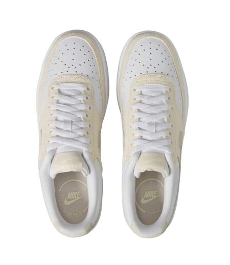 Baskets Court Vision Femme Blanc Beige Nike