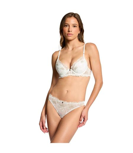 Tanga ivoire Angelica