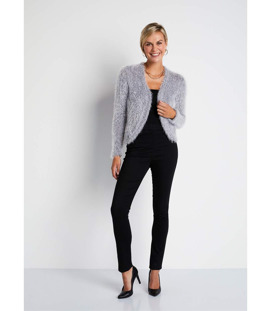 Gilet boléro court maille effet poilu-3