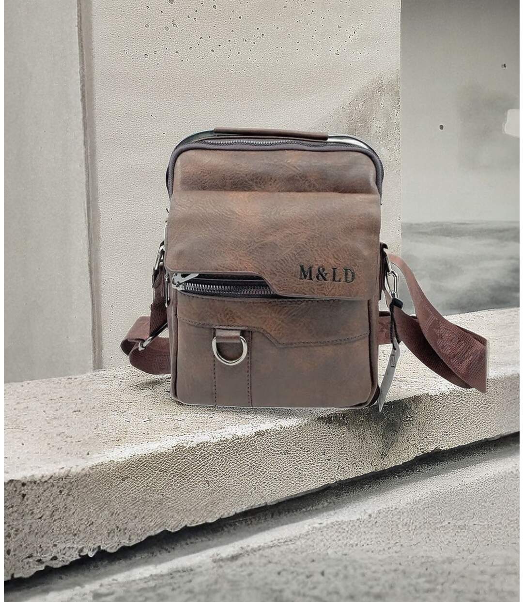 Sacoche bandoulière homme de couleur marron- Effet vieilli - Pratique et organisé-5