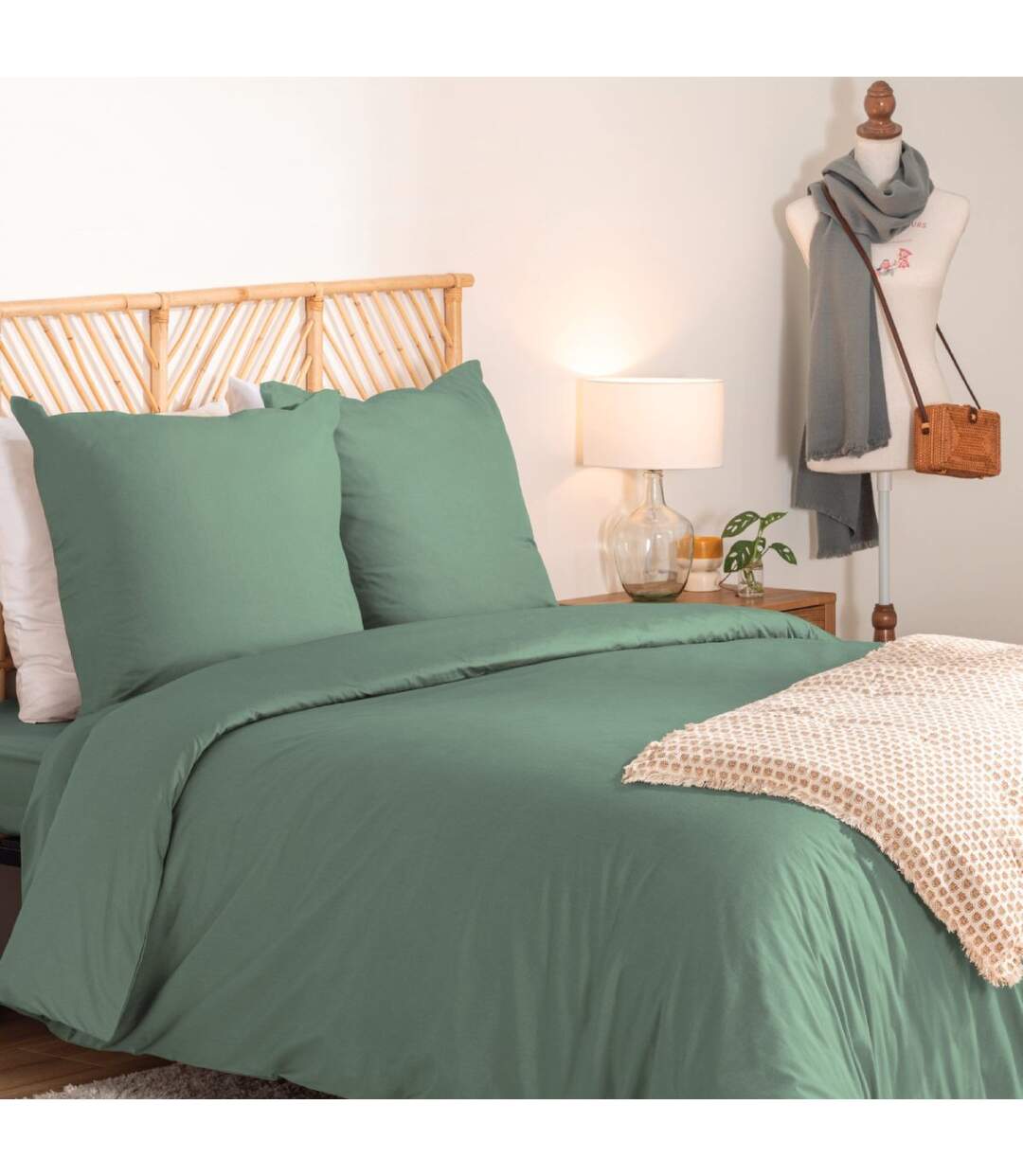 Parure de Lit 3 Pièces Percale 260x240cm Tilleul-1