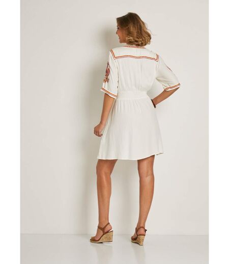 Robe courte brodée à boutons