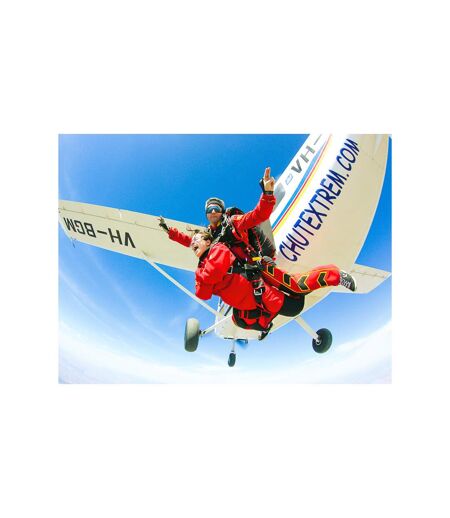 Saut en parachute avec moniteur pour 2 personnes - SMARTBOX - Coffret Cadeau Sport & Aventure