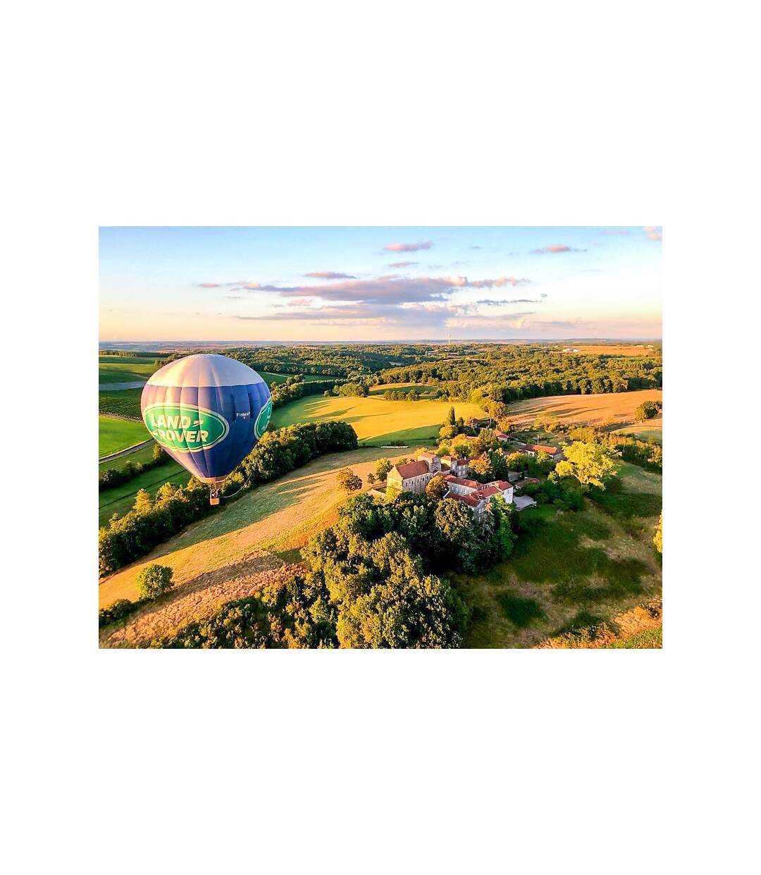 Vol en montgolfière pour 2 personnes près d'Angoulême - SMARTBOX - Coffret Cadeau Sport & Aventure