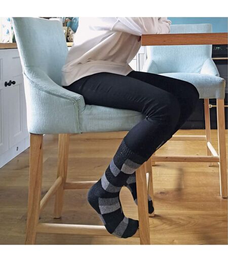 1 Pack Ladies Checkered Patterned Wool Blend Socks