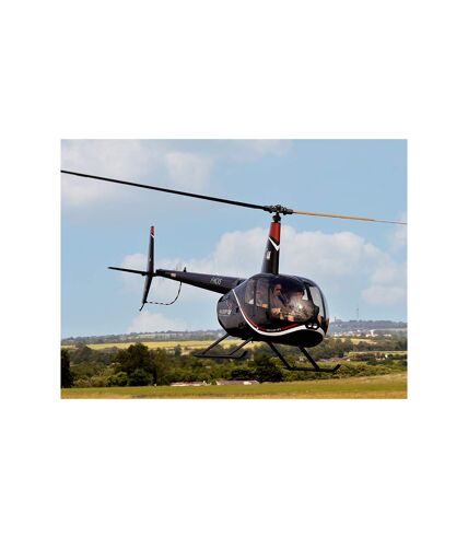 Vol découverte en hélicoptère de 20 min près de Cholet - SMARTBOX - Coffret Cadeau Sport & Aventure