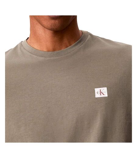 T-Shirt taupe homme calvin klein jeans badge l4g
