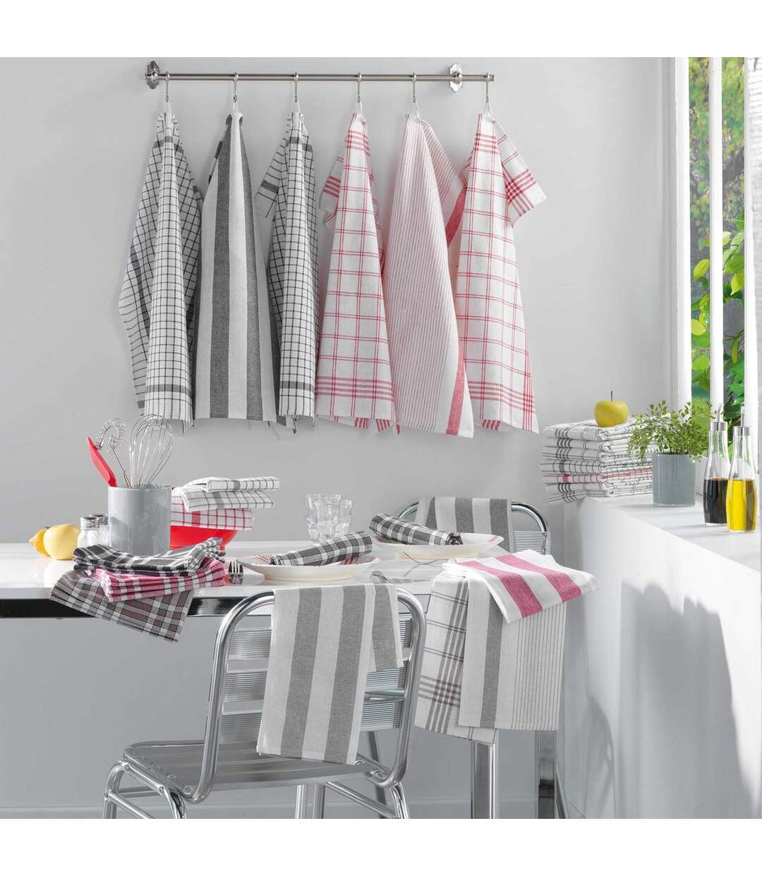 Lot de 3 Serviettes de Table Traditio 45x45cm Noir-3