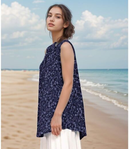 Tunique d'été fleurie sans manches - Blouse légère en bleu marine pour femme, idéale pour les beaux jours