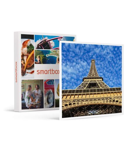 Accès au sommet de la tour Eiffel avec billet coupe-file et audio-guide pour 1 adulte et 2 enfants - SMARTBOX - Coffret Cadeau Sport & Aventure