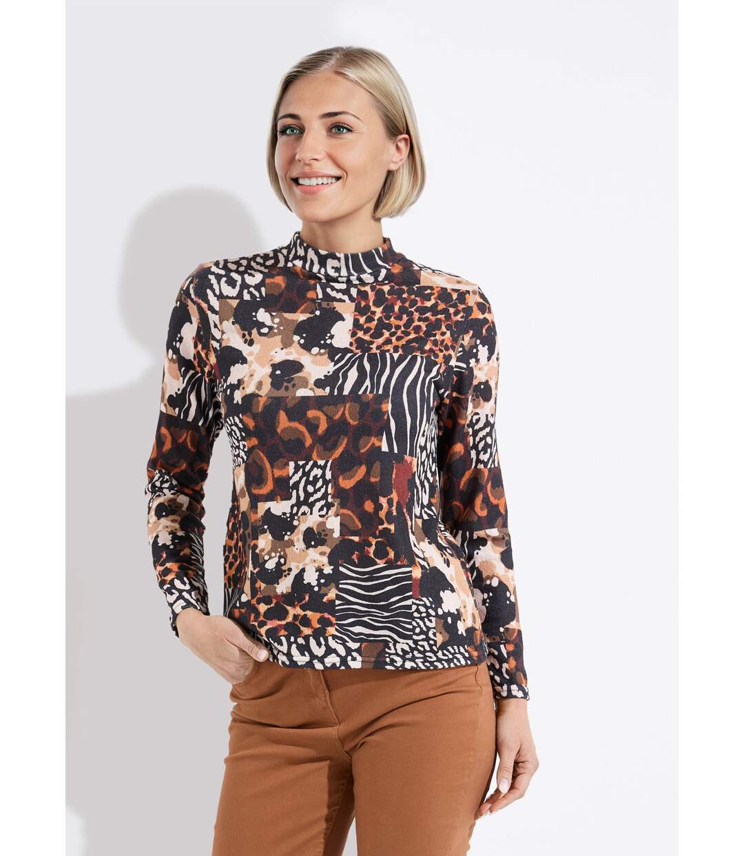T-shirt col montant motif animalier maille chaude-1