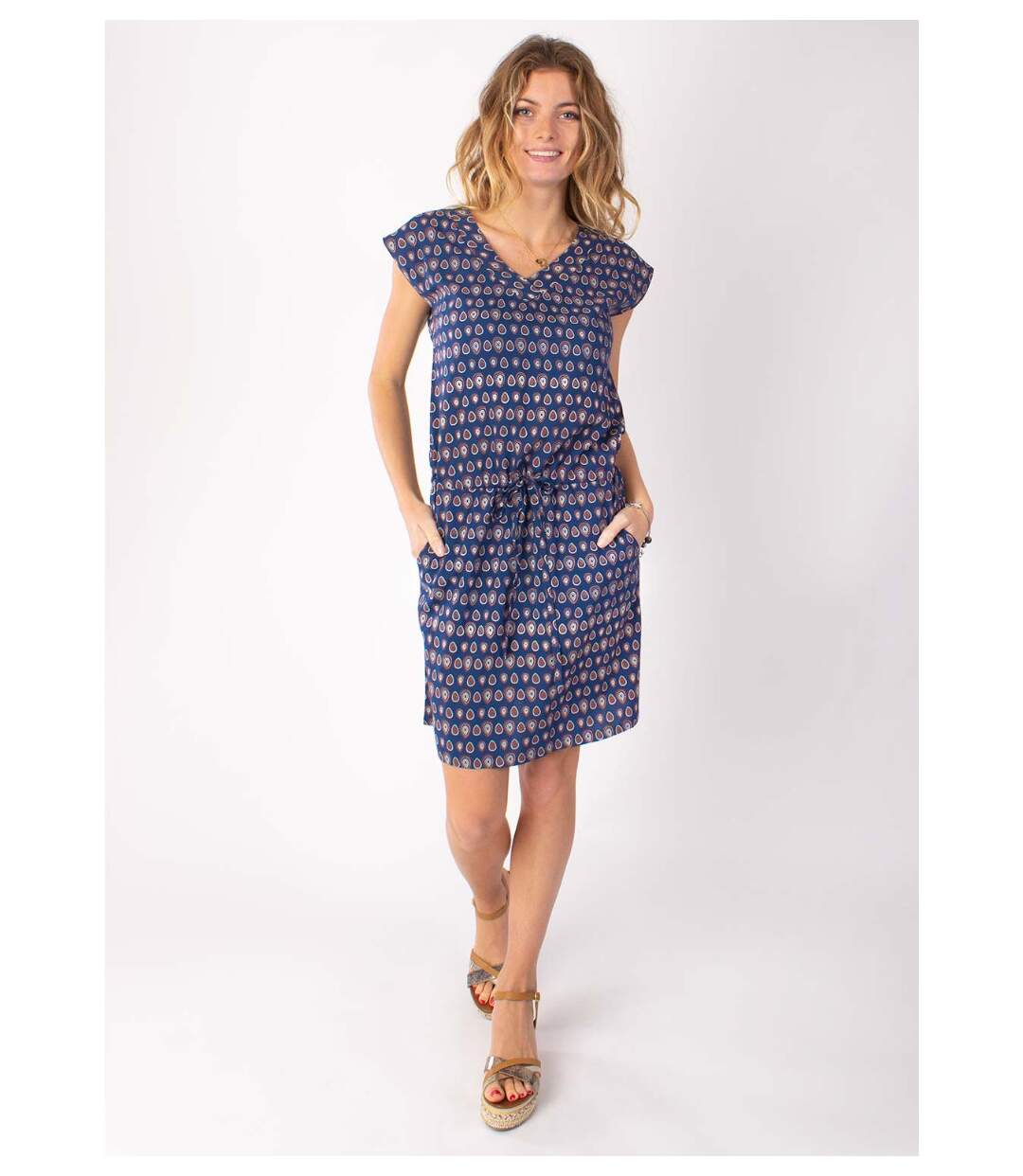 Robe fluide avec lien ajustable ELVIRA imprimé ethnique marine Coton Du Monde