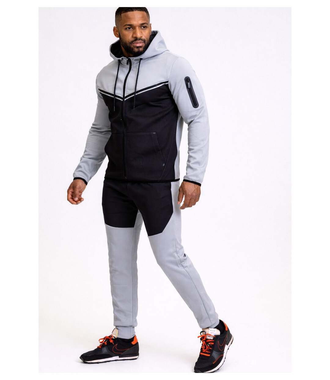 Ensemble Jogging-1