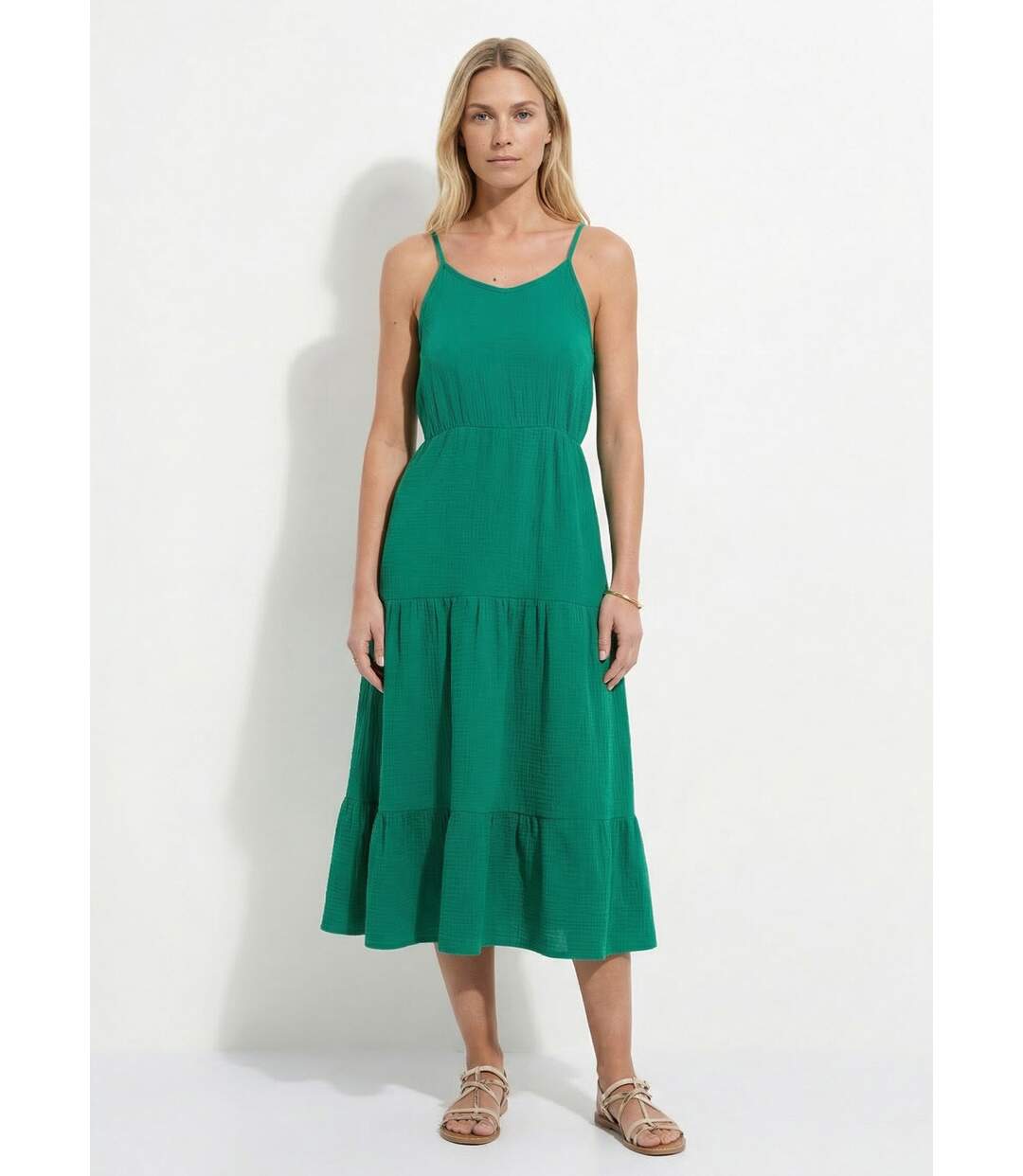 Robe longues volantée fines bretelles-1