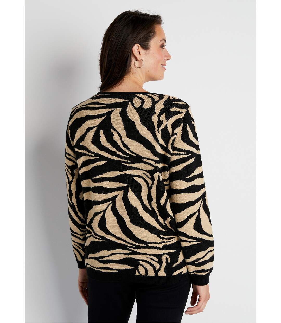 Pull doux jacquard zèbre col rond-2