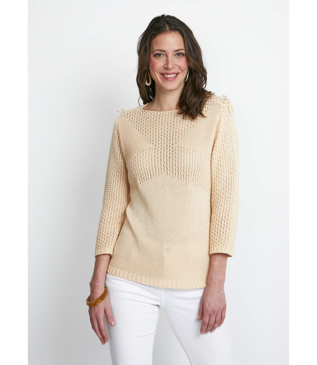 Pull col rond laçage fantaisie-1