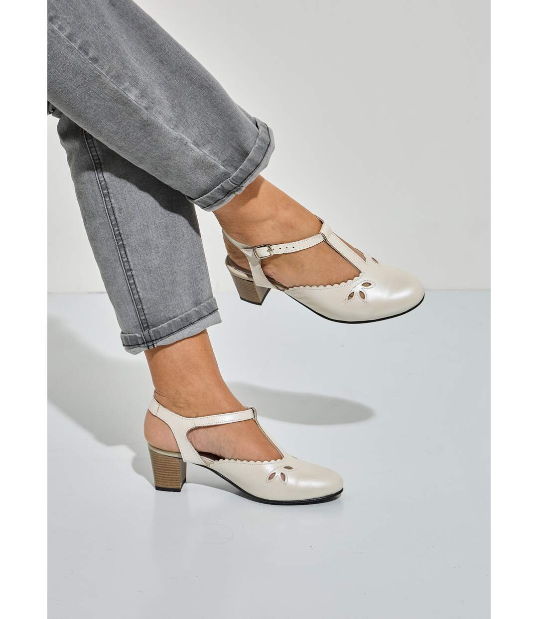 Sandales salomé cuir talon haut largeur confort-4