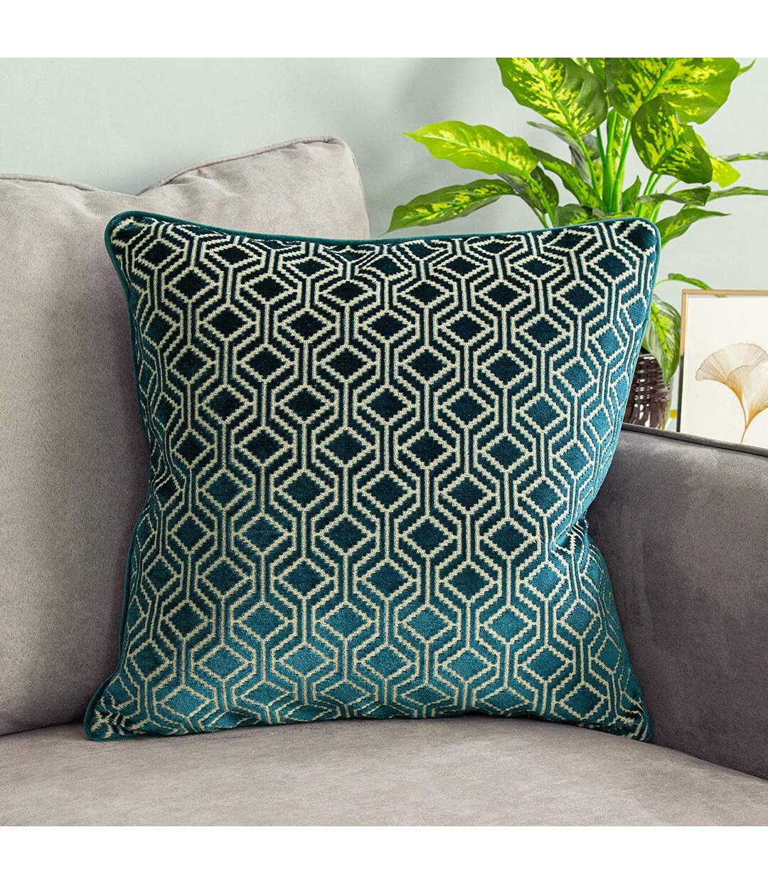 Paoletti Avenue Cushion Cover (Teal) - UTRV1669