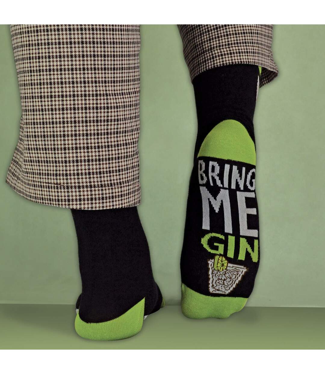 1 Pack If You Can Read This Socks Bring Me... Socks-4