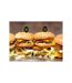 Repas gourmand et éthique : burger avec frites dans un fast-food 100 % vegan - SMARTBOX - Coffret Cadeau Gastronomie