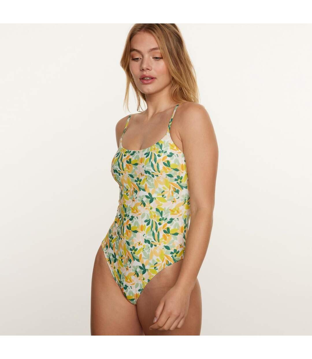 Maillot une pièce jaune Capeline-2