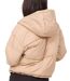 Doudoune courte pour femme en camel avec capuche amovible et poches pratiques-2